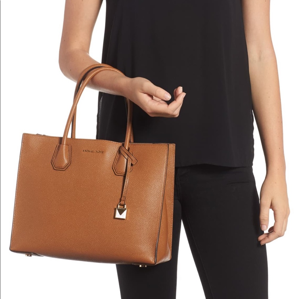 SOLD! Michael Kors Mercer Pebbled Leather Tote